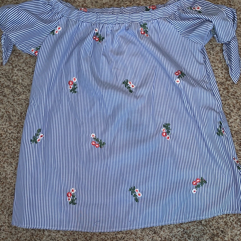 Flower off the shoulder top